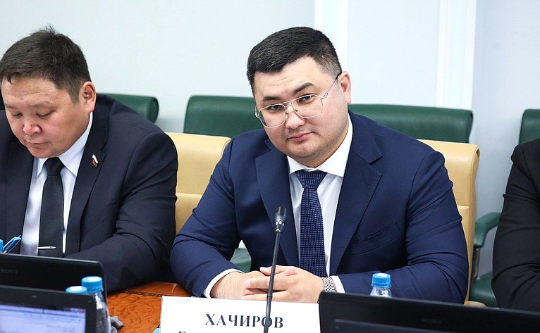 Борис Хачиров