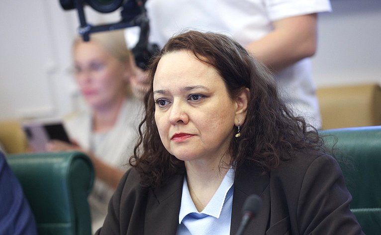 Анна Отке