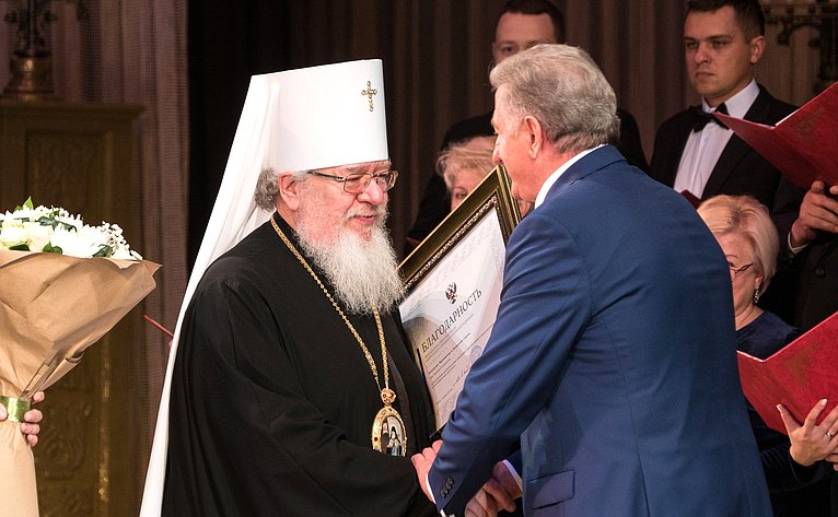 Сергей Лукин принял участие в торжественном мероприятии, посвящённом Собору Воронежских святых