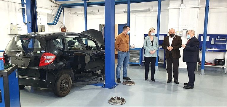 Андрей Базилевский провел встречу с руководством Хабаровского автомеханического колледжа