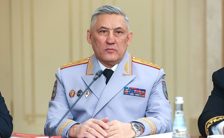 Юрий Валяев