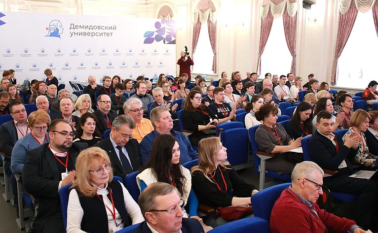 Александр Русаков принял участие в научно-методической конференции проекта «ДНК России»