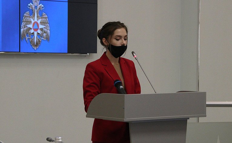 Заседание «круглого стола», приуроченного ко Дню Героев Отечества