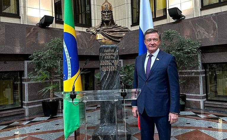 Сергей Рябухин принял участие в открытии выставки, посвящённой 195-летию установления дипломатических отношений между Россией и Бразилией