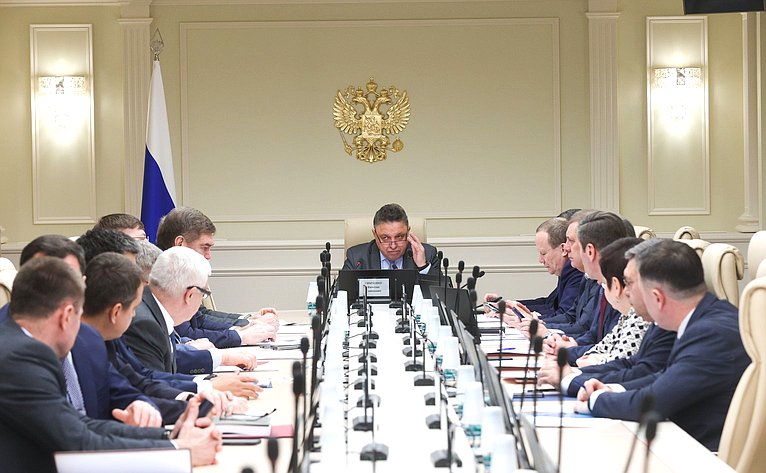 Заседание Комитета Совета Федерации по Регламенту и организации парламентской деятельности