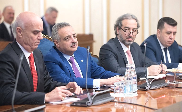 Встреча И. Умаханова с Министром по делам перемещенных лиц Ливанской Республики, Президентом Ливанской демократической партии Т. Арсланом