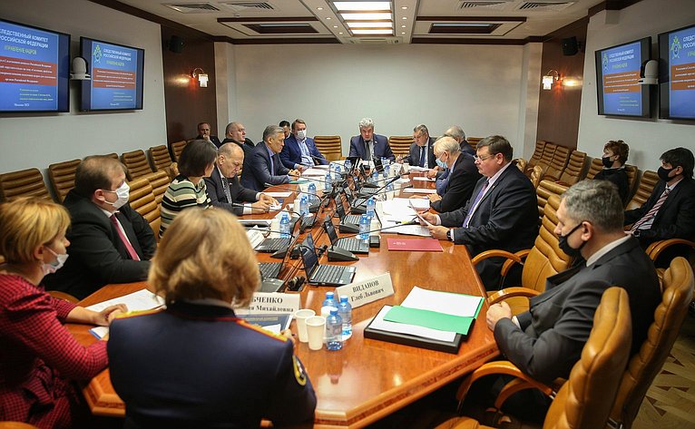 «Круглый стол» Комитета СФ по обороне и безопасности