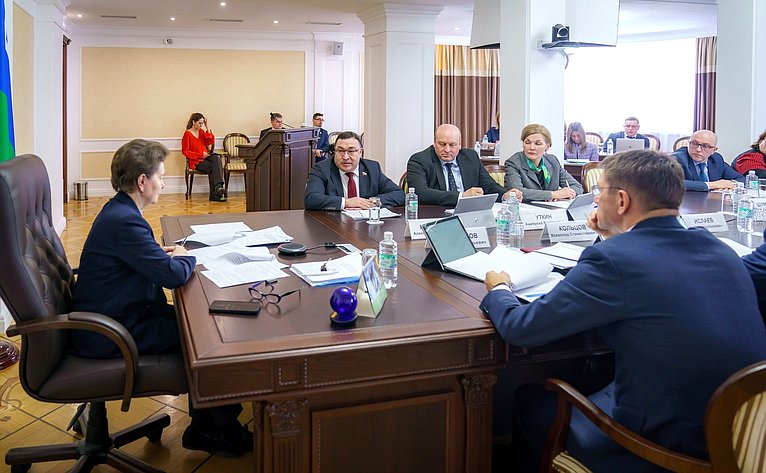 Александр Новьюхов принял участие в заседании проектного комитета региона с участием губернатора Ханты-Мансийского автономного округа — Югры