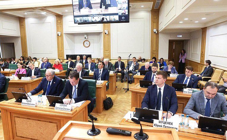 Заседание Совета по местному самоуправлению при Совете Федерации на тему «Расширение общественного участия в осуществлении местного самоуправления»