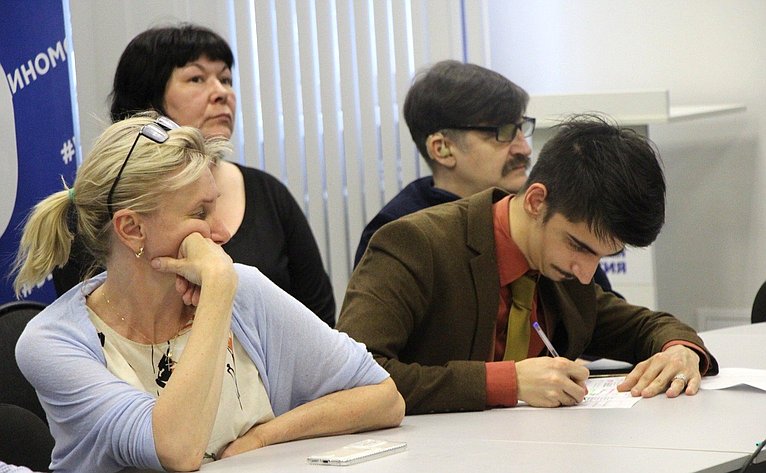 Сергей Рябухин организовал встречу ребят с особенностями здоровья с руководством МГГЭУ