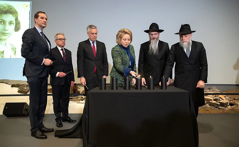 Посещение Еврейского музея и Центра толерантности в рамках Международного дня памяти жертв Холокоста