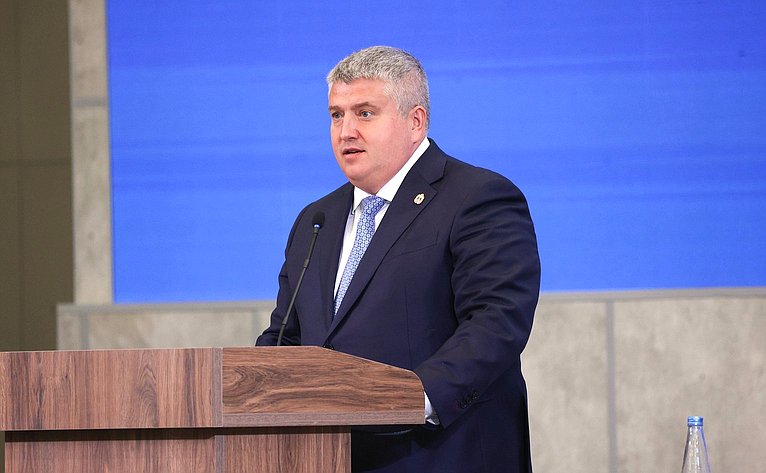 Пленарное заседание Х Парламентского форума «Историко-культурное наследие России»