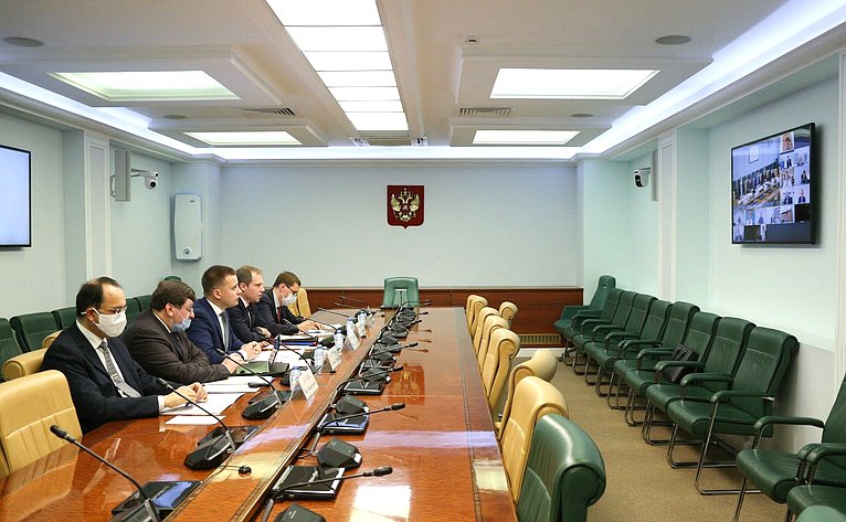«Круглый стол» Комитета СФ по экономической политике