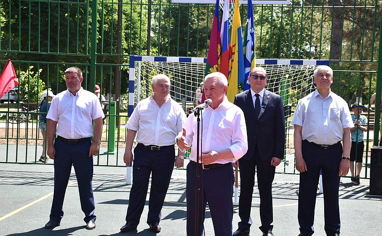 Владимир Бекетов принял участие в мероприятиях в честь 98-годовщины образования Успенского района Краснодарского края