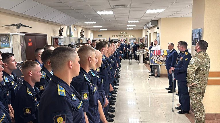 В Рязанском воздушно-десантном училище состоялось открытие фотовыставки «Герои Гостомеля»