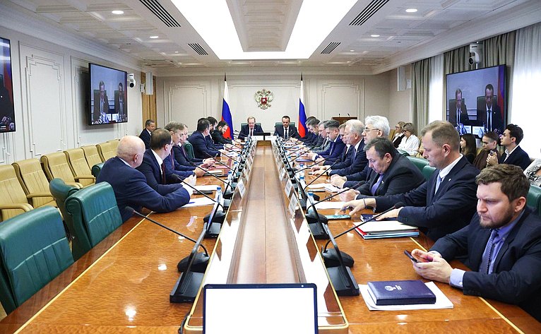 Заседание Комитета Совета Федерации по экономической политике на тему «О мерах по обеспечению безопасности воздушных перевозок на территории РФ»