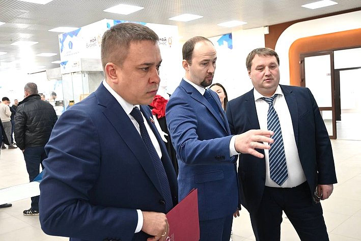 Айрат Гибатдинов принял участие в первом заседании Ассоциации производителей мебельной, деревообрабатывающей промышленности и торговли Ульяновской области