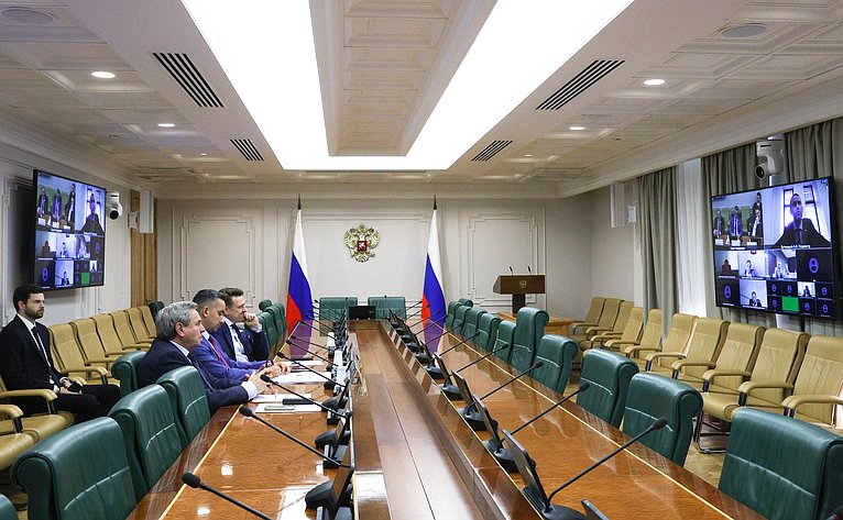 Круглый стол Комитета СФ по экономической политике на тему «Проблемы бесхозяйного имущества в Российской Федерации»