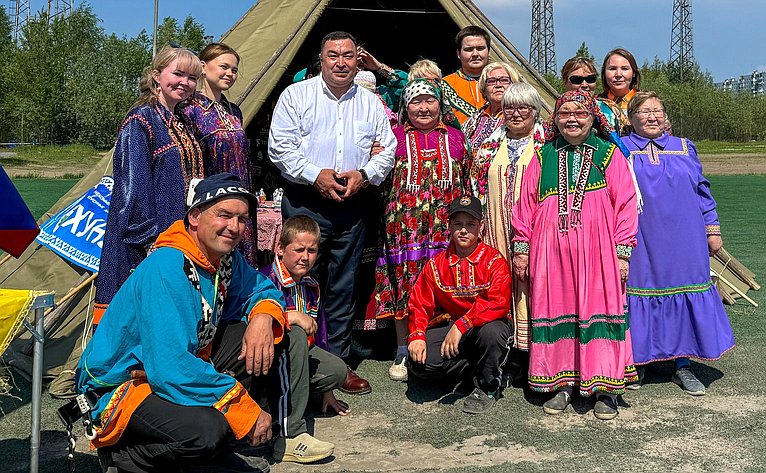 Александр Новьюхов принял участие в деловой и культурной программе фестиваля «Самотлорские ночи»