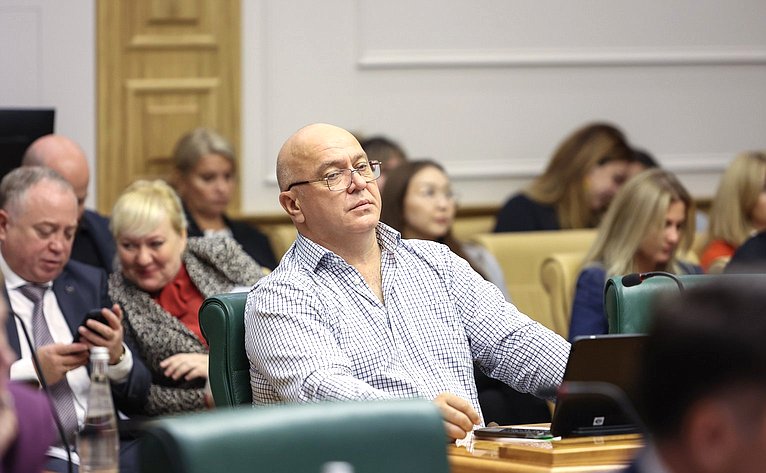 В Совете Федерации обсудили создание эффективных механизмов реализации фермерской продукции в регионах