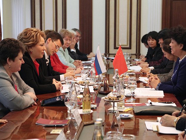 22-11-12_Форум женщин России и Китая-2