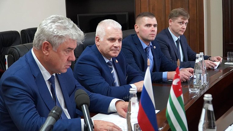 Состоялось заседание Комиссии по сотрудничеству Совета Федерации и Народного Собрания – Парламента Республики Абхазия