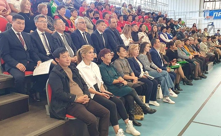 Баир Жамсуев принял участие в работе форума ТОСов в Агинском