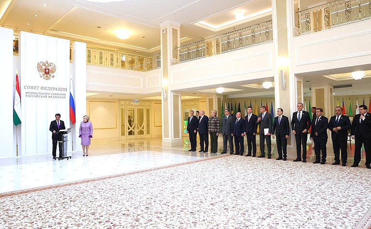 Валентина Матвиенко обсудила с Председателем Маджлиси милли Маджлиси Оли Республики Таджикистан Рустами Эмомали