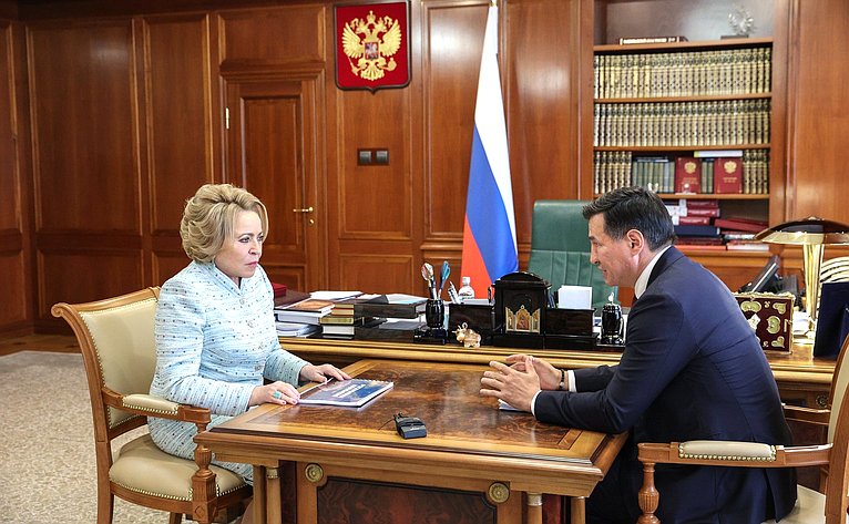 Валентина Матвиенко провела встречу с главой Республики Калмыкия Бату Хасиковым