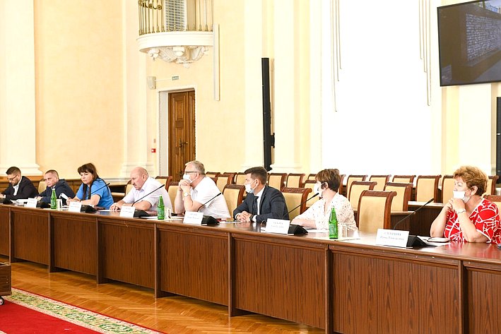 Нина Куликовских приняла участие в заседании областного организационного комитета регионального проекта «Никто не забыт»