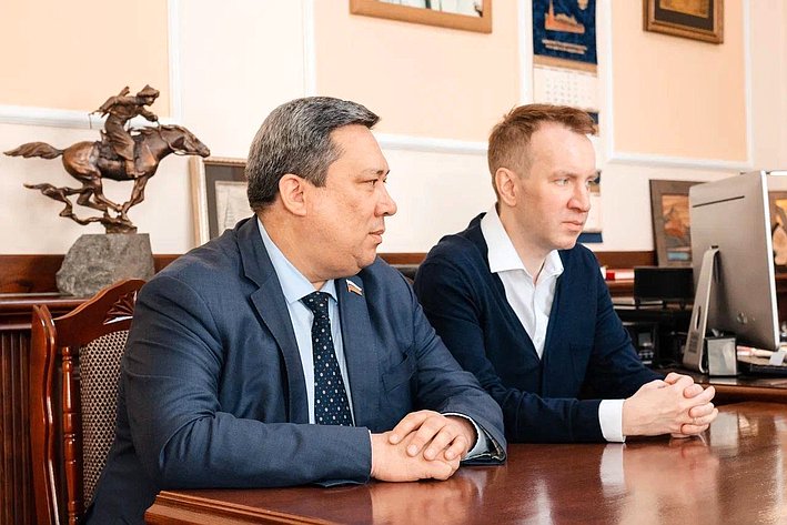 Владимир Полетаев в рамках региональной недели провел ряд встреч с представителями органов власти, а также личный прием граждан
