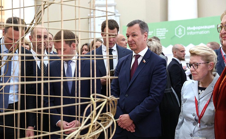 Торжественное открытие Х Невского международного экологического конгресса