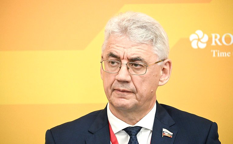 Виктор Калашников