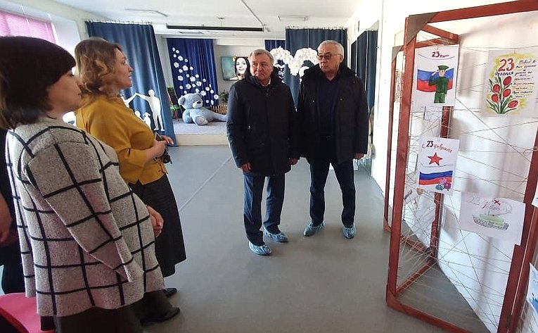 Баир Жамcуев в ходе работы в регионе посетил село Колочное Читинского район