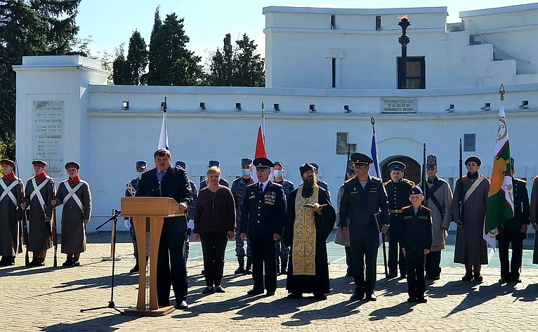 Сергей Колбин принял участие в церемонии принятия присяги кадетами Росгвардии