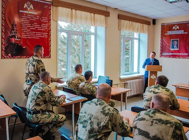 Александр Ролик провел встречу с участниками СВО и патриотические мероприятия