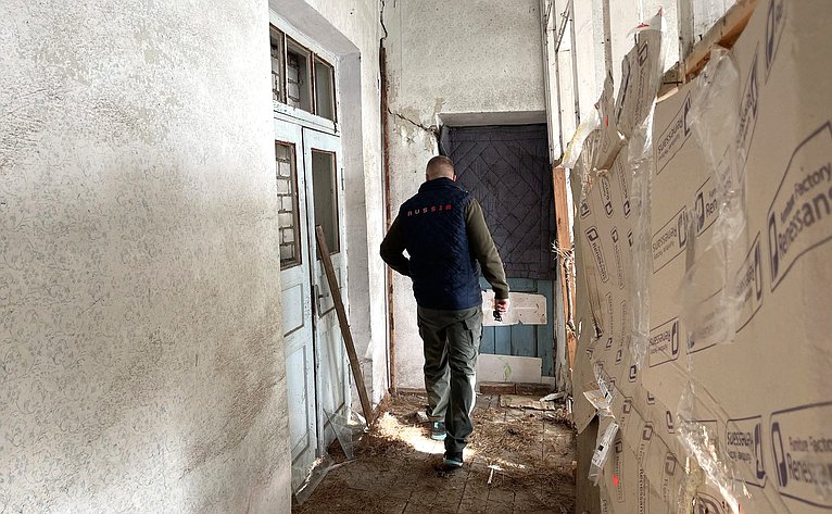 Игорь Кастюкевич посетил здание в Херсонской области, которое определено под центр для детей, оставшихся без попечения родителей