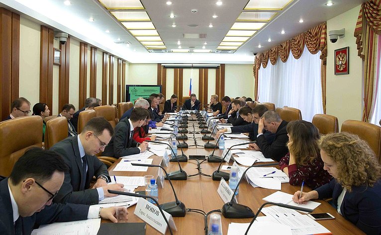 Александр Башкин провел «круглый стол» на тему «Совершенствование механизмов государственно-частного партнерства»