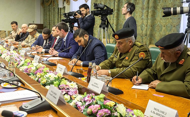 Встреча заместителя Председателя Совета Федерации Ильяса Умаханова с лидером движения «Единая Ливия» Абделхамидом Аль-Дабибом