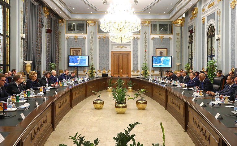 Встреча Председателя СФ В. Матвиенко с Председателем Палаты депутатов Арабской Республики Египет Али Абдель Алем