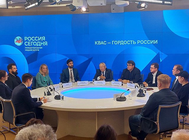 Егор Борисов принял участие в круглом столе «Квас – гордость России»