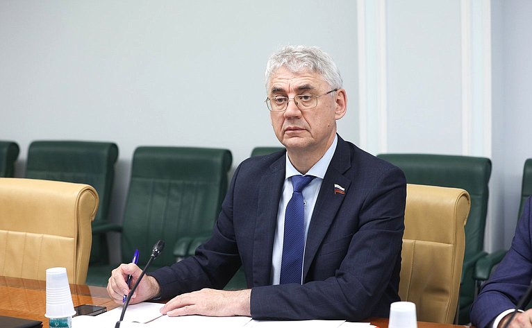 Виктор Калашников