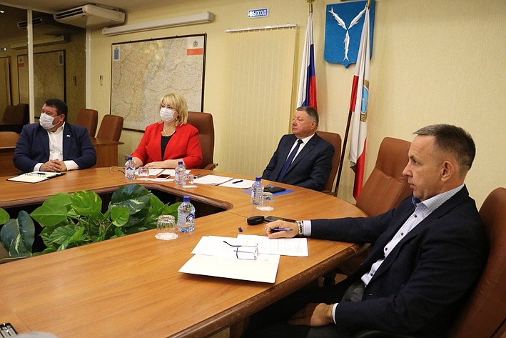 Олег Алексеев в рамках работы в регионе принял участие в заседании областного правительства