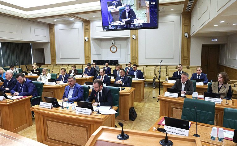 Круглый стол Комитета СФ по конституционному законодательству и государственному строительству «Регуляторная перезагрузка нотариата: основные подходы к актуализации законодательства Российской Федерации»