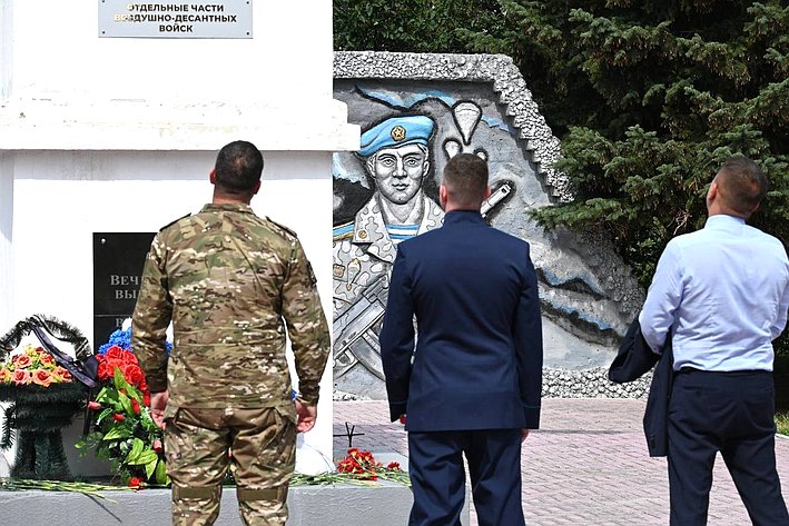 В Рязанском воздушно-десантном училище состоялось открытие фотовыставки «Герои Гостомеля»