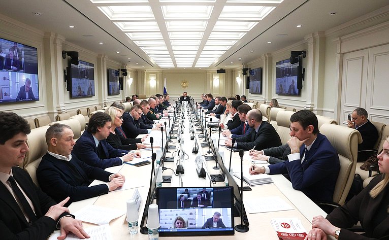 Совещание «Об определении долгосрочной потребности силовых ведомств РФ в продукции легкой промышленности и о заключении долгосрочных контрактов на поставку вещевого имущества»