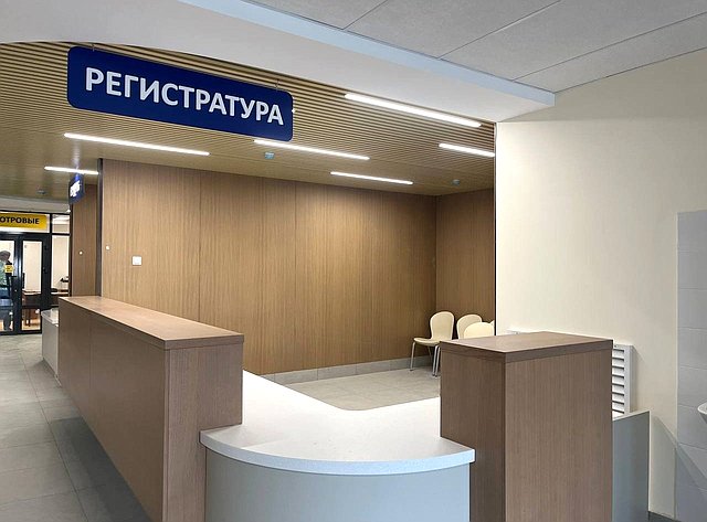 Анатолий Артамонов проверил ход строительства социальных объектов в Кисловодске