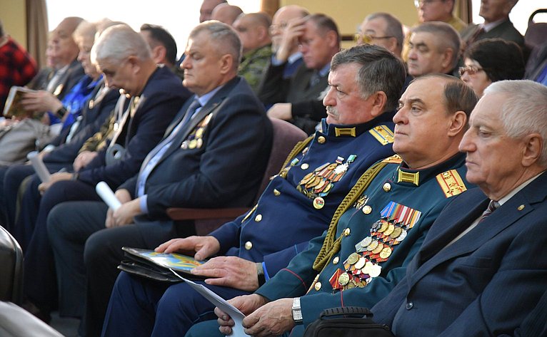 Дмитрий Перминов принял участие в расширенном заседании Совета по делам ветеранов Омской области