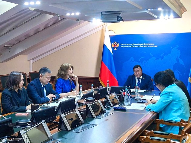 Александр Новьюхов провел заседание Общественного совета Арктической зоны России