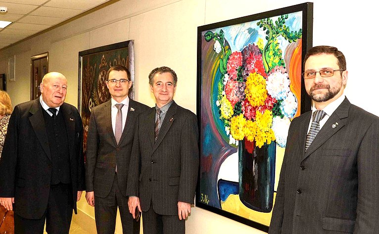 В Совете Федерации состоялось открытие выставки «Думы о России»